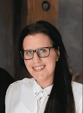 Jana Hutton | Hutton Builders