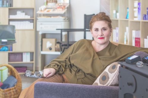 Karen Alexander | A Touch of Beauty
